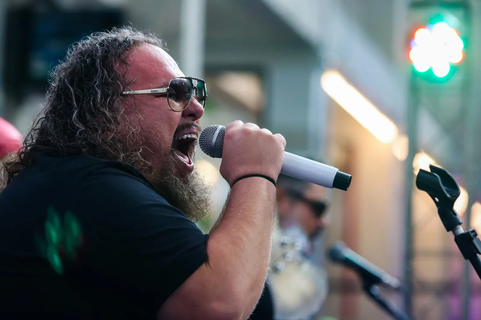 Show de música ao vivo no Palco Principal