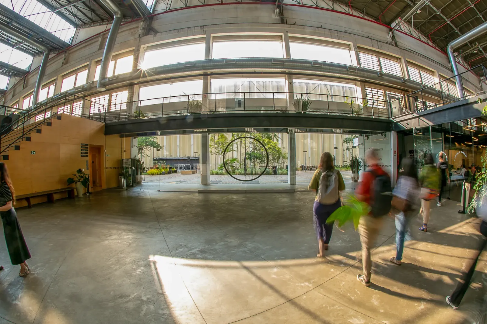 Hall de entrada do STATE Innovation Center